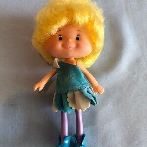 VINTAGE Herself the Elf 5" Doll with Shoes #F74